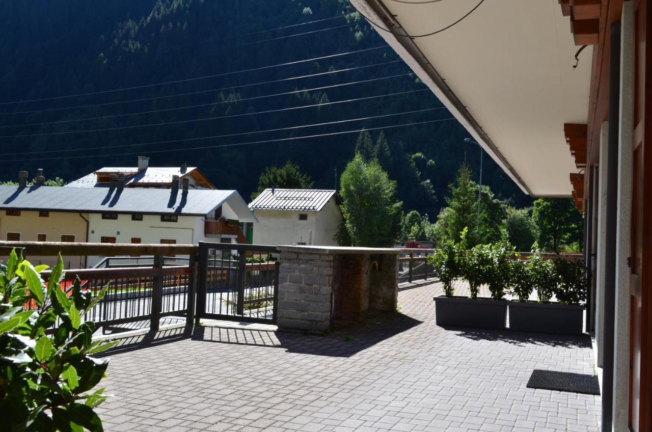 Appartamenti Sky Express Campodolcino Exterior foto